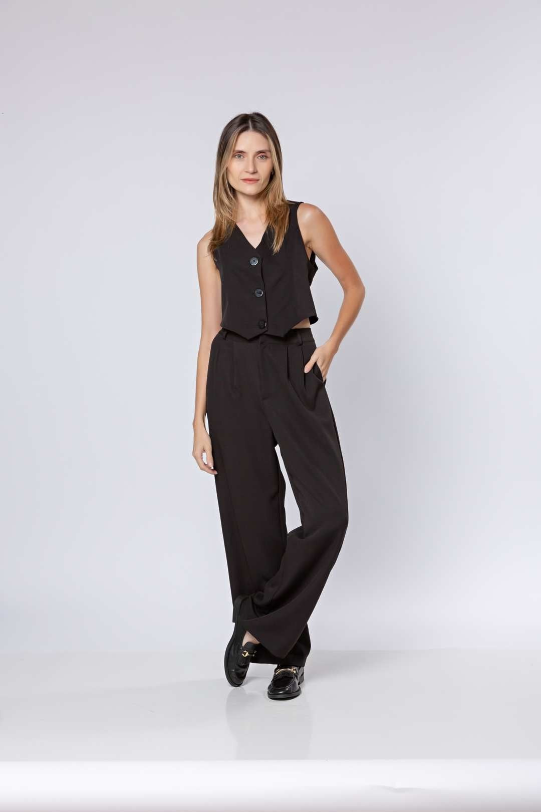 Calça Pantalona em Alfaiataria