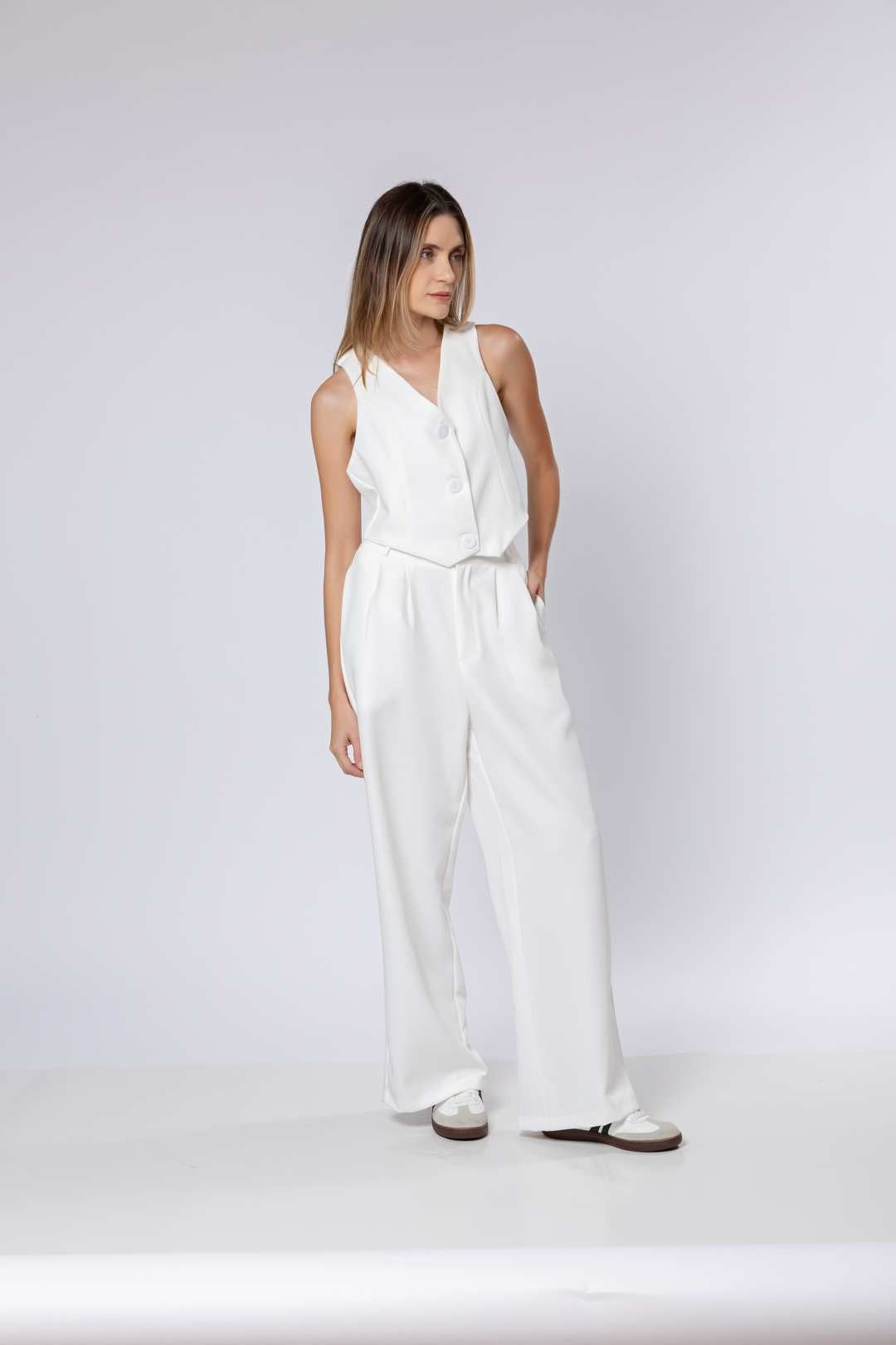 Calça Pantalona em Alfaiataria
