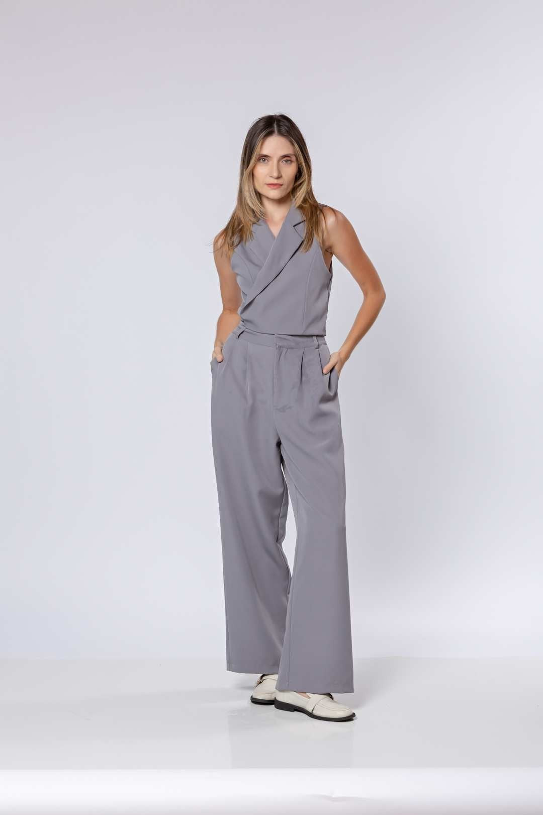 Calça Pantalona em Alfaiataria