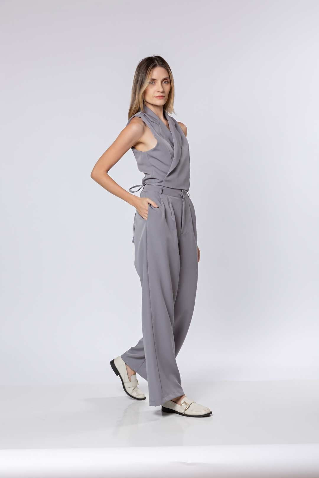 Calça Pantalona em Alfaiataria