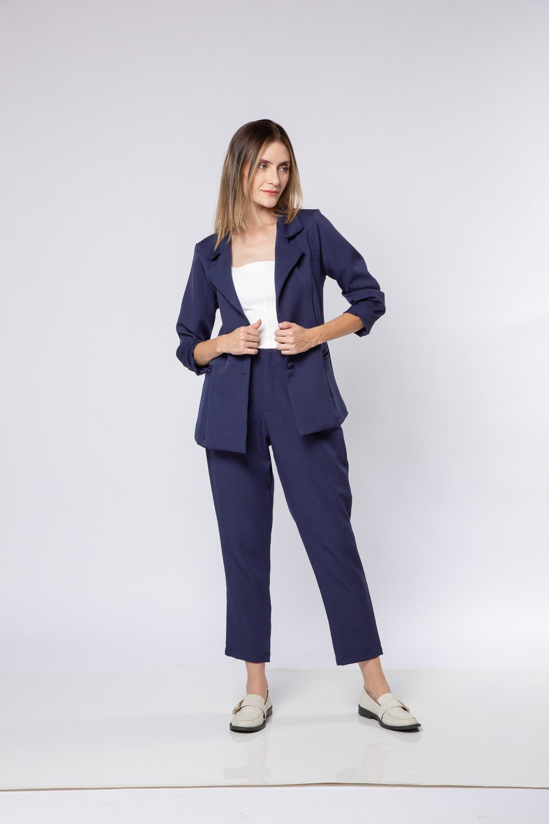 Conj 3 Peças em Alfaiataria (Calça, Cropped e Blazer)✨