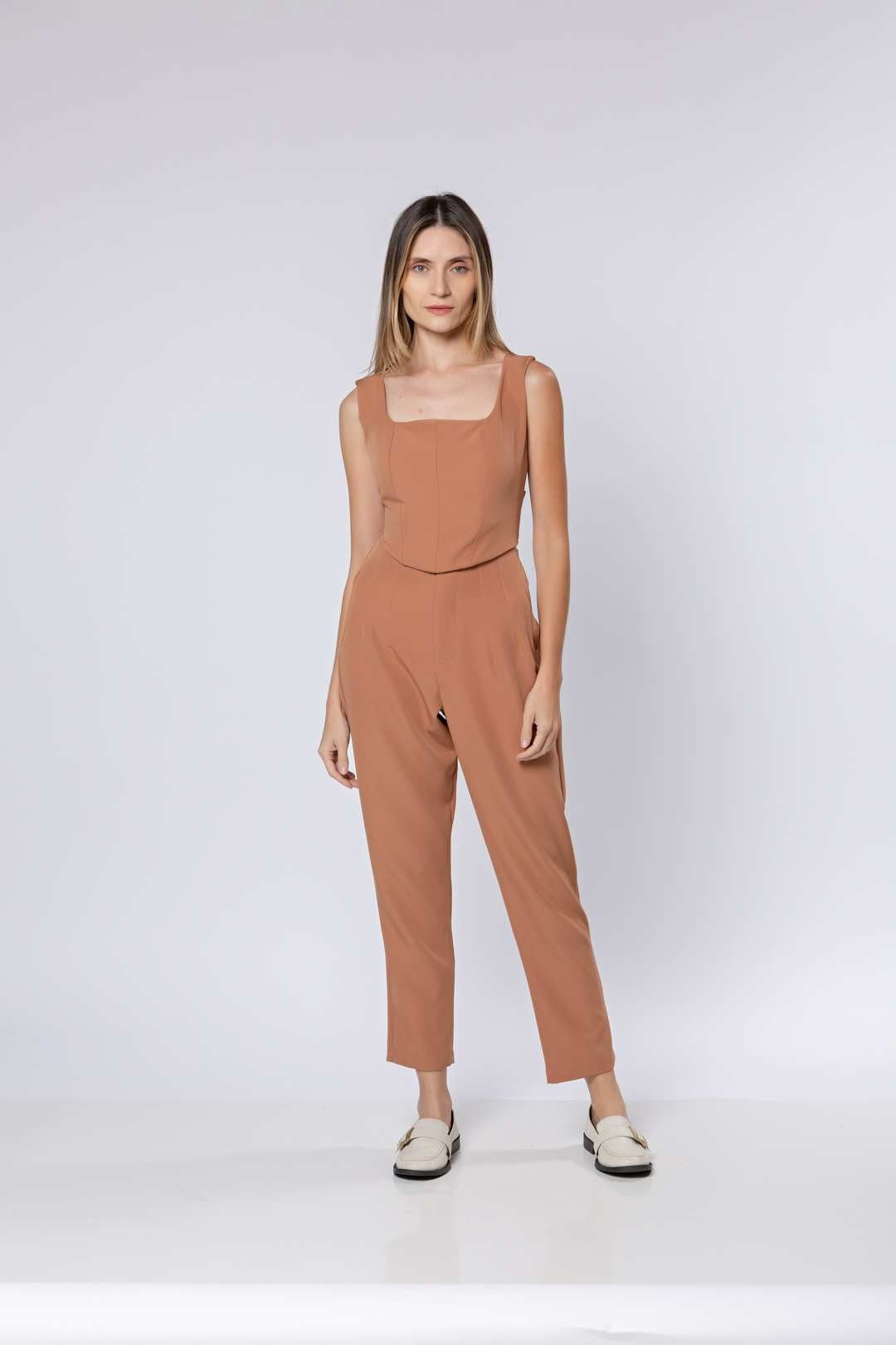 Conj Alfaiataria Nude - Cropped + Calça