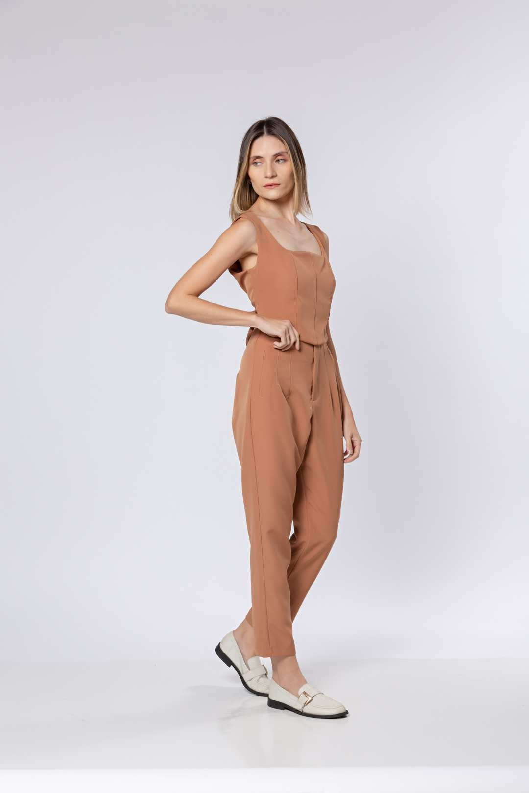 Conj Alfaiataria Nude - Cropped + Calça