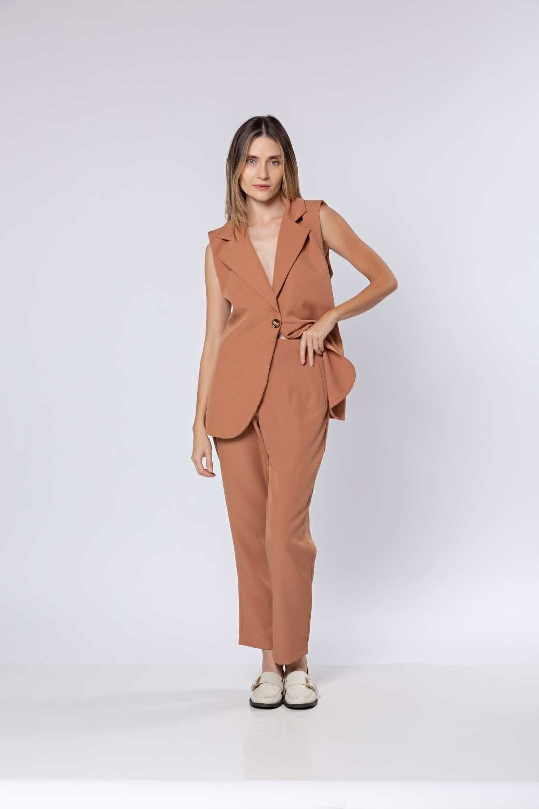 Conj Calça Bozzetti + Colete Alongado Nude