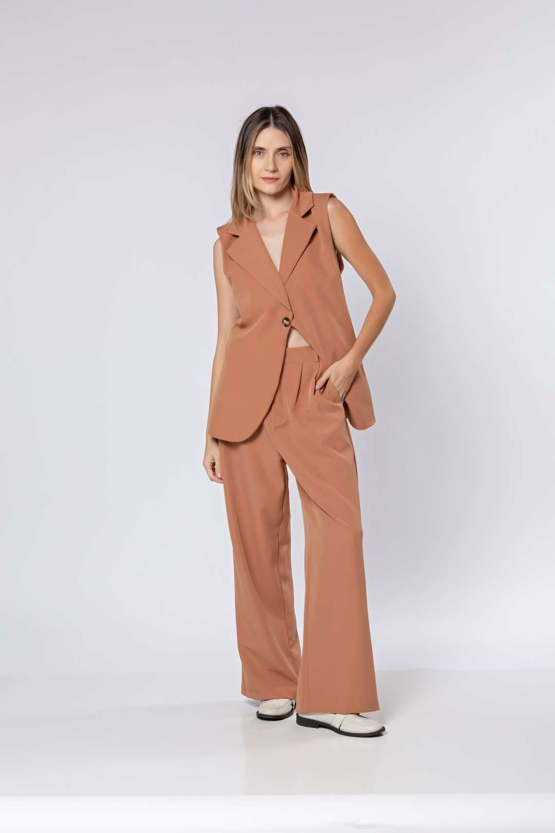 Conj Calça Pantalona + Colete Alongado Nude