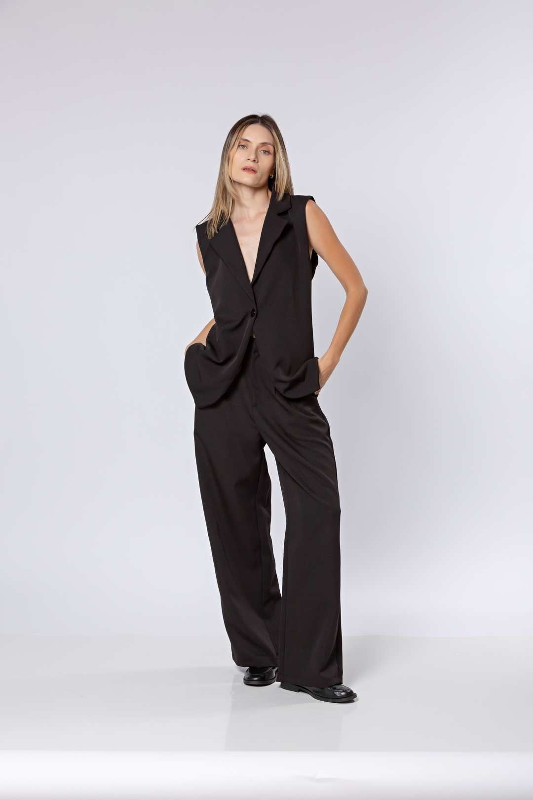 Conj Calça Pantalona + Colete Alongado Preto