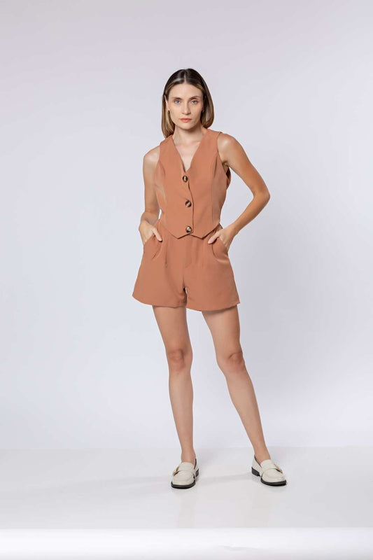 Conj Shorts + Colete Alfaiataria Nude