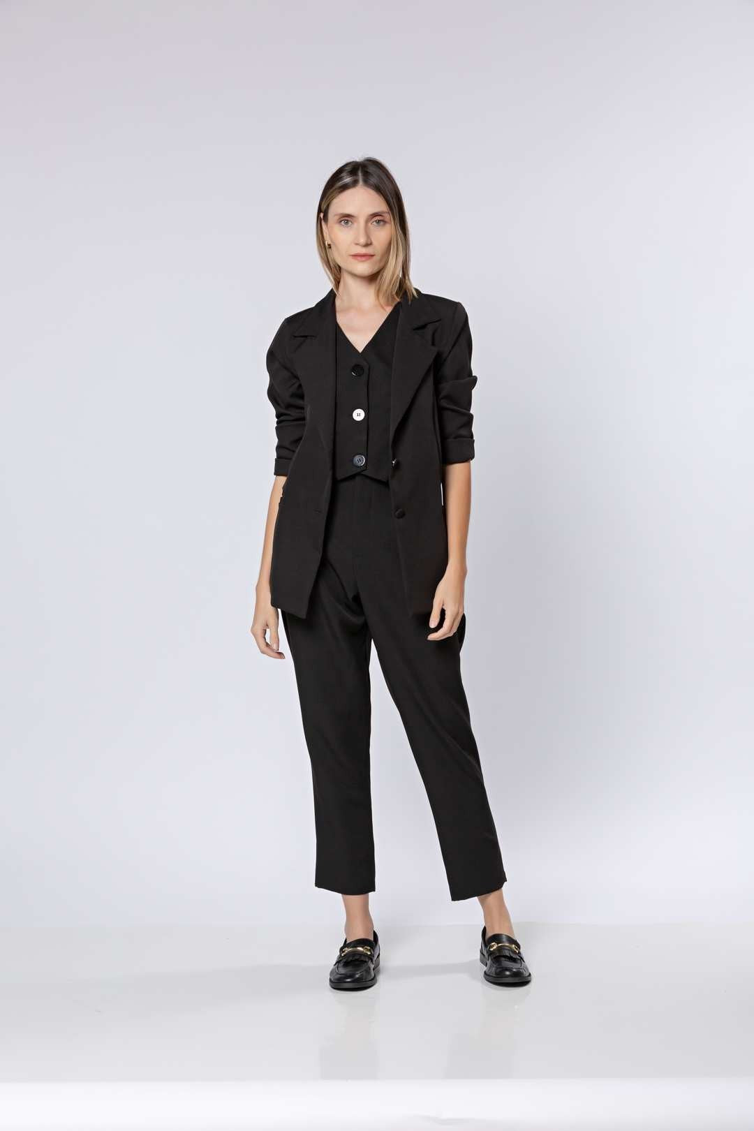 Conj 3 Peças em Alfaiataria (Calça, Colete e Blazer)✨